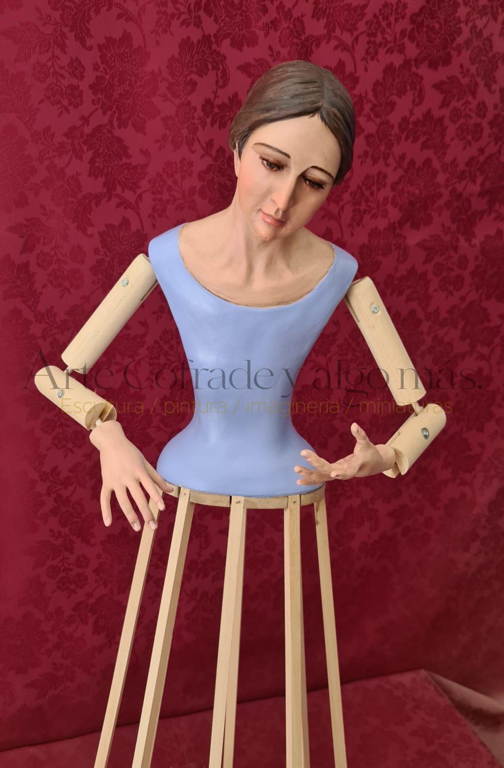 VG8001-Dolorosa de vestir